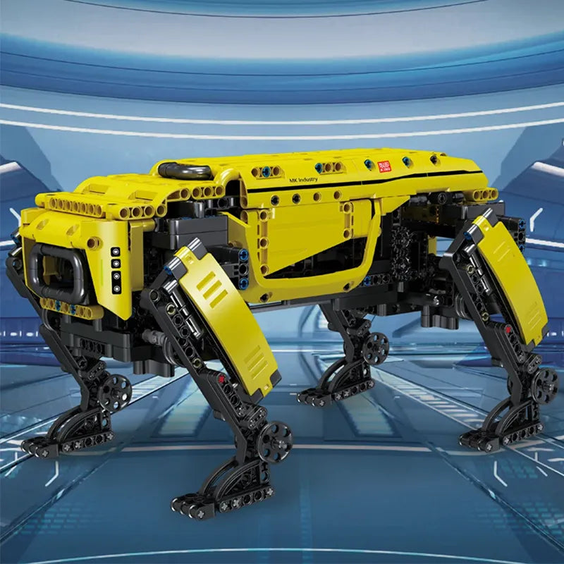 Remote Controlled Dynamics Robot Dog 935pcs